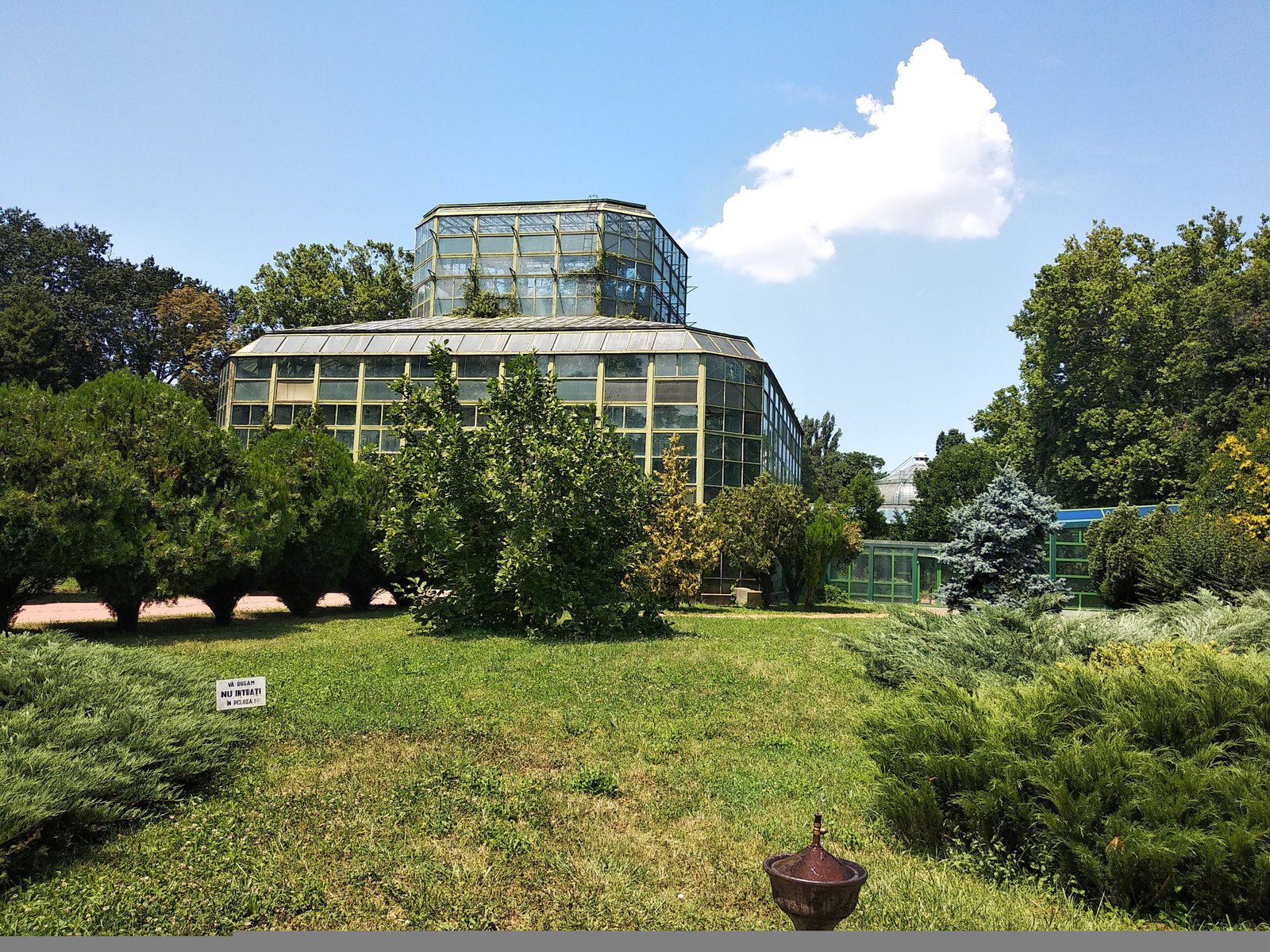 Bucharest Botanical Garden