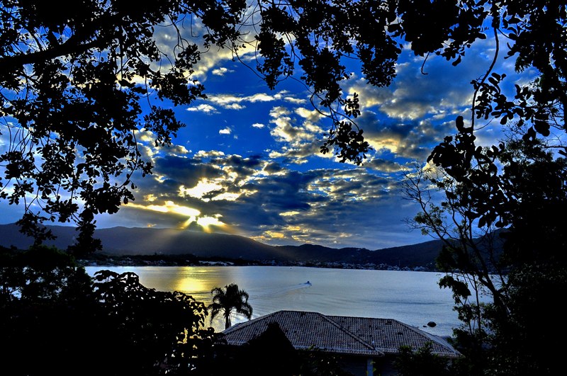 Praia Mole surf beach Florianópolis