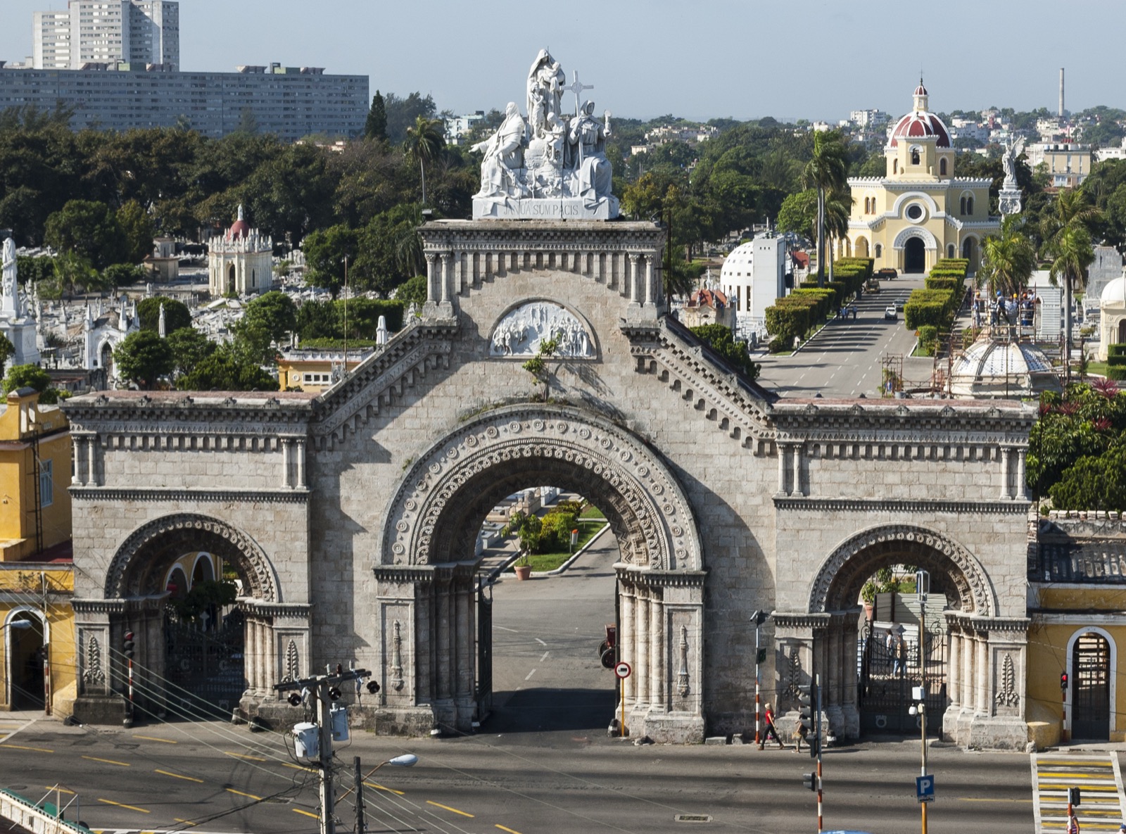 Necrópolis Cristóbal Colón, Havana