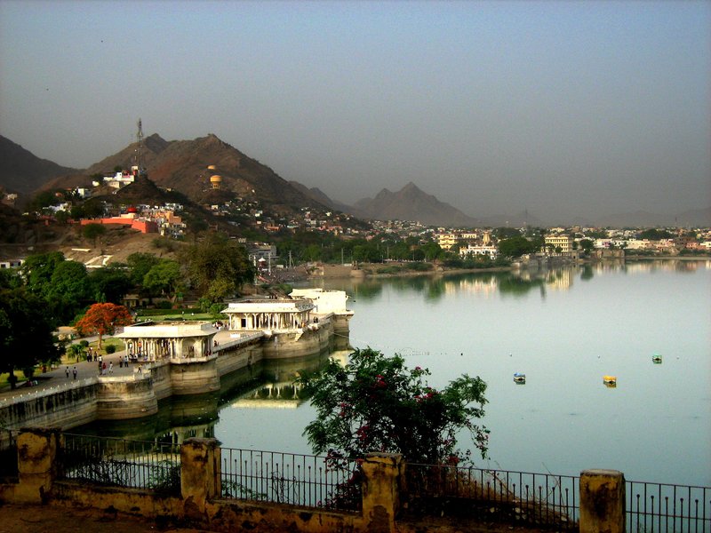 Ana Sagar Lake