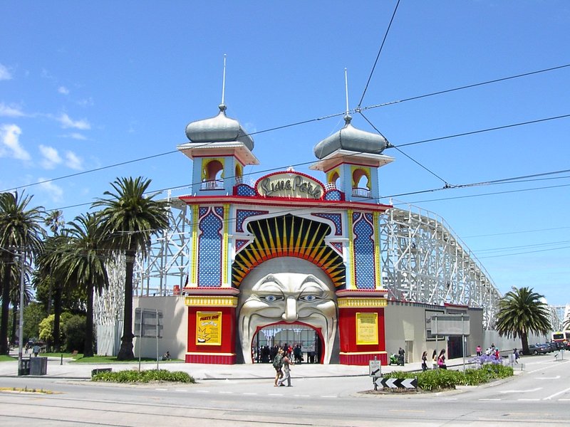 Luna Park Melbourne at dusk