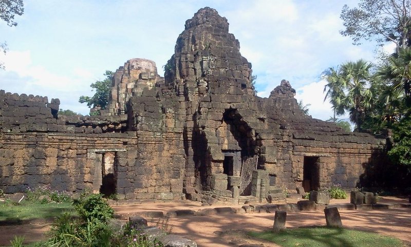 Ta Prohm temple, Tonle Bati