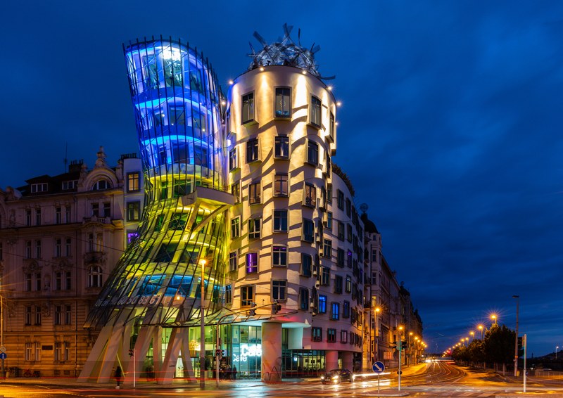 Dancing House, Prague