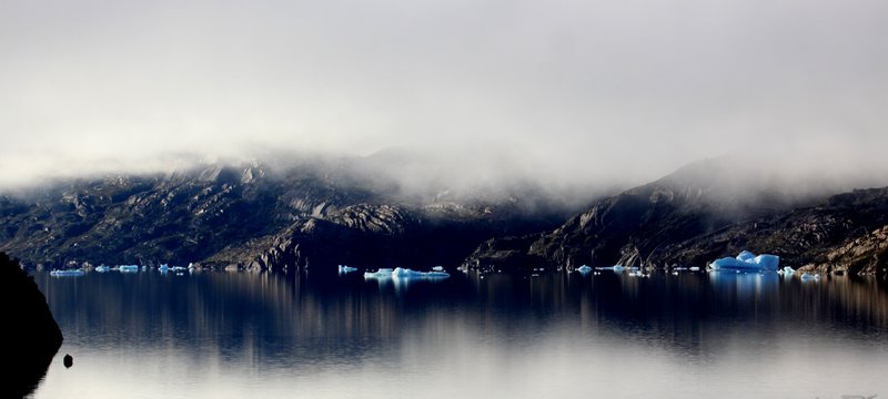 Lago Grey