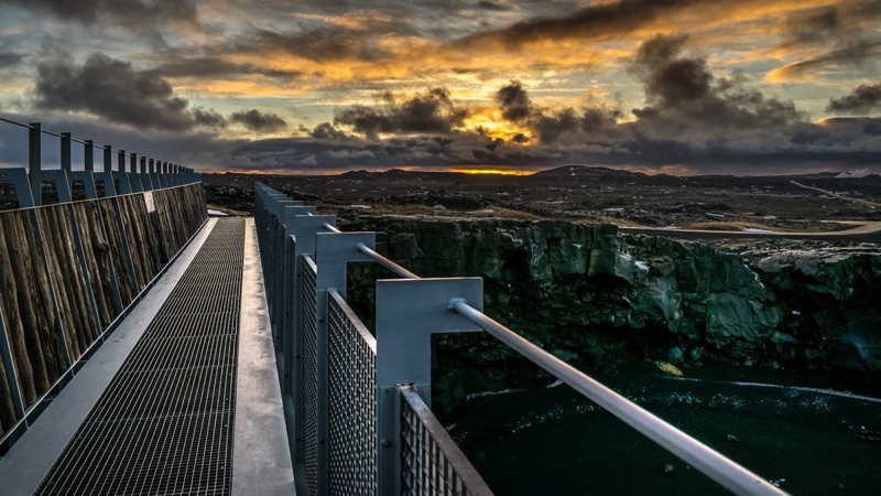 Bridge Between Continents, Reykjanes