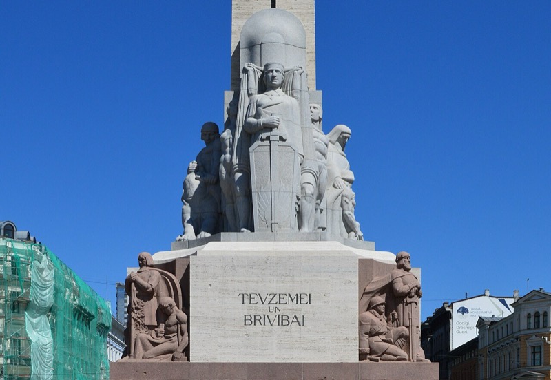 Freedom Monument