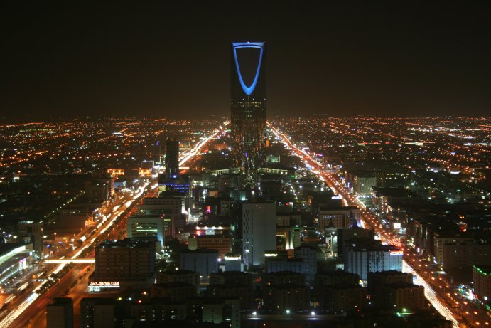 Kingdom Centre Tower, Riyadh
