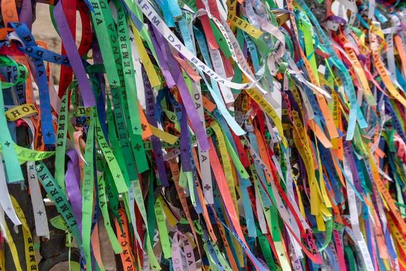 Igreja do Nosso Senhor do Bonfim — Fitas do Bonfim ribbons