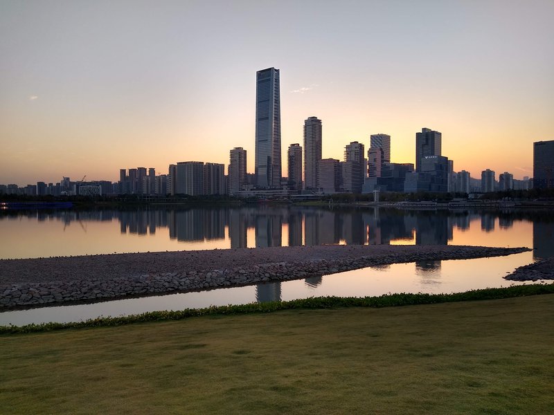Shenzhen Bay Park at sunset