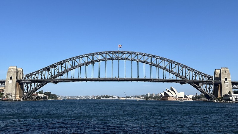 Sydney Harbour Bridge arch from the BridgeClimb summit