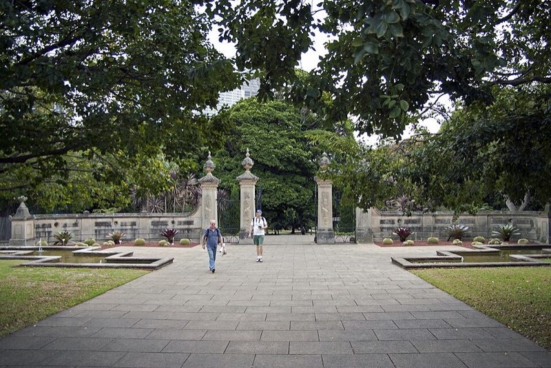 Royal Botanic Garden with Sydney Harbour in the background