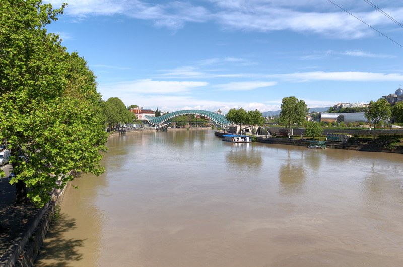 Mtkvari River panorama