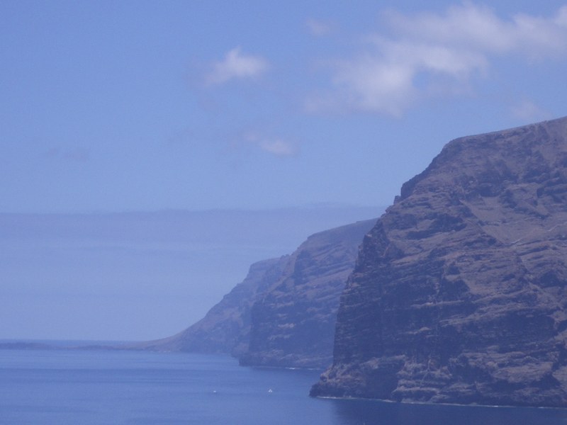 Los Gigantes — sea cliffs
