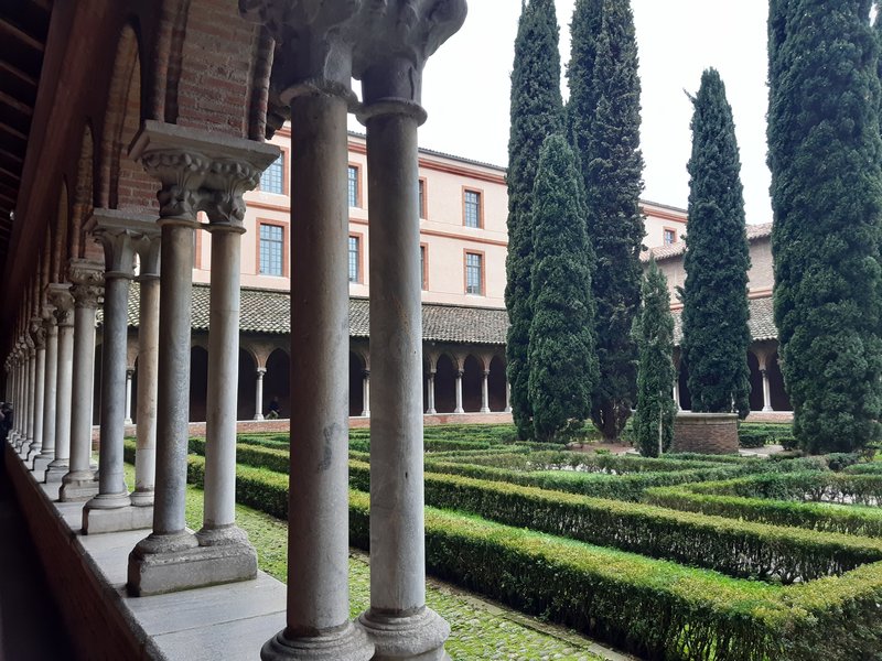 Couvent des Jacobins cloister