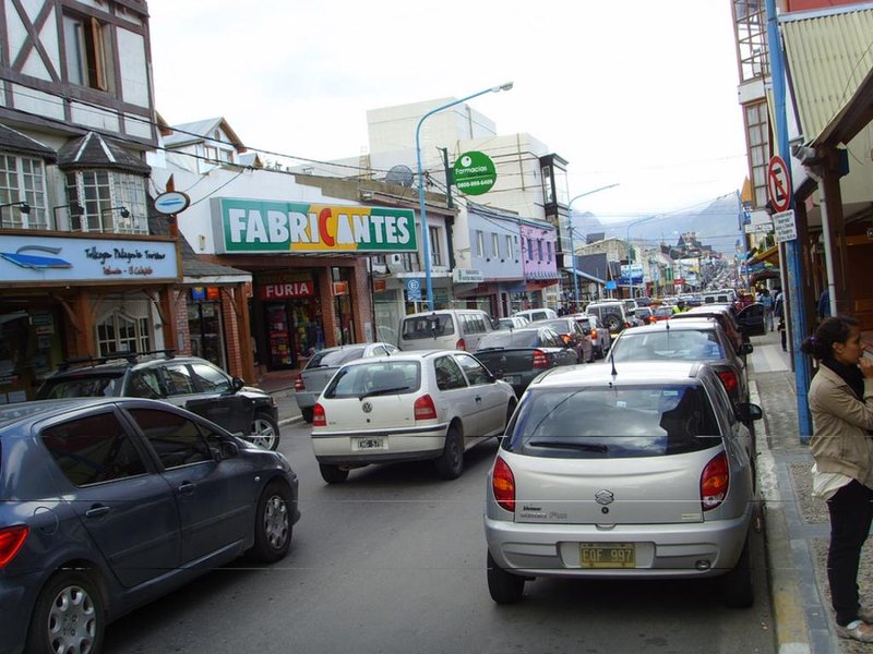 Avenida San Martín, Ushuaia