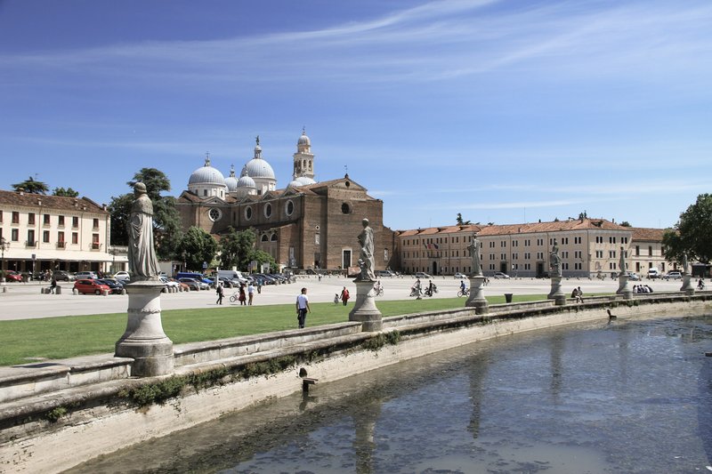 Prato della Valle, Padua