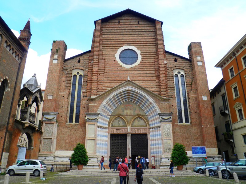 Sant'Anastasia church, Verona, seen from Torre dei Lamberti